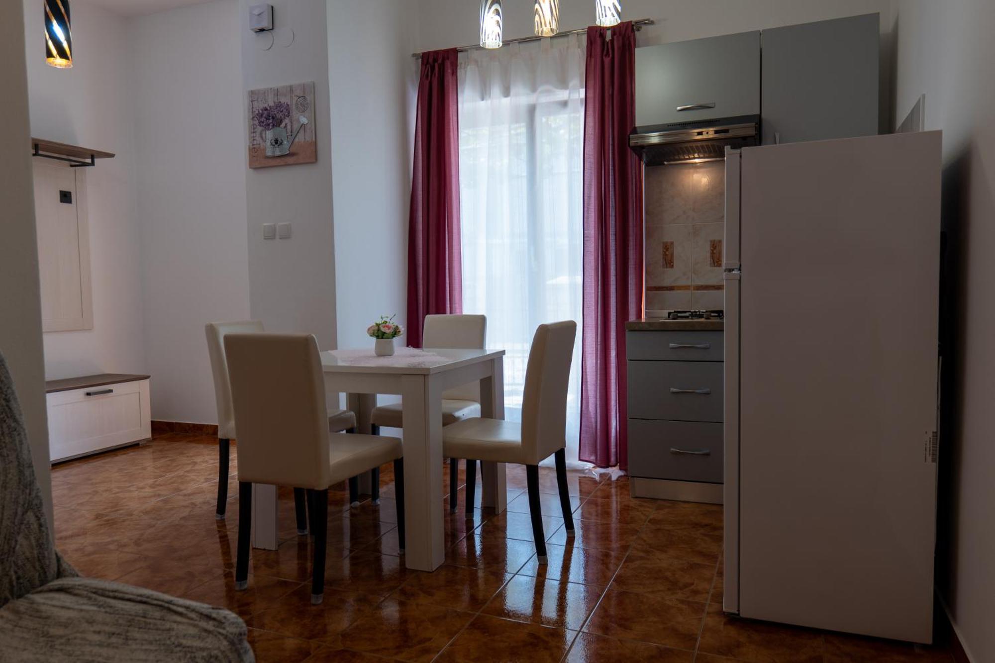 Irena'S Place A1 Ровінь Екстер'єр фото